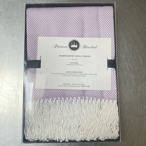 Patricia Altchul Tassel Throw (lavender, 50x70) NIB